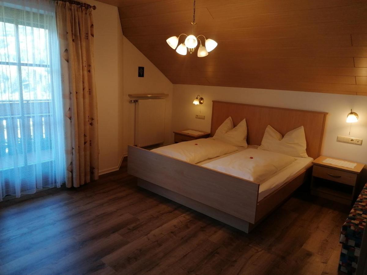 Stegerhof Apartment Monguelfo-Tesido / Welsberg-Taisten Bagian luar foto