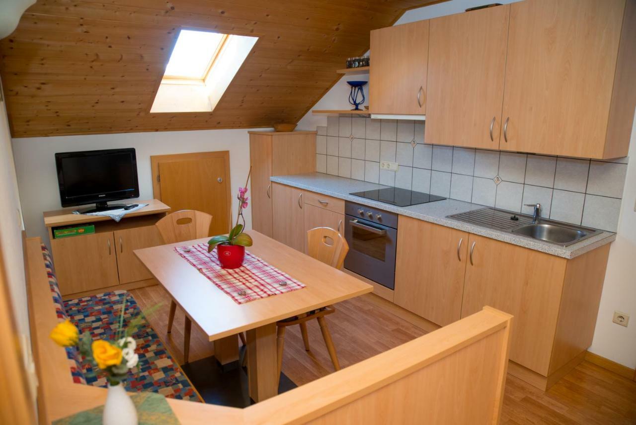 Stegerhof Apartment Monguelfo-Tesido / Welsberg-Taisten Bagian luar foto